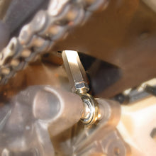 Load image into Gallery viewer, ZX-4RR 2023 And Up Adjustable Lowering Links Kit 1.5 Inches Lower - Soupy's Performance