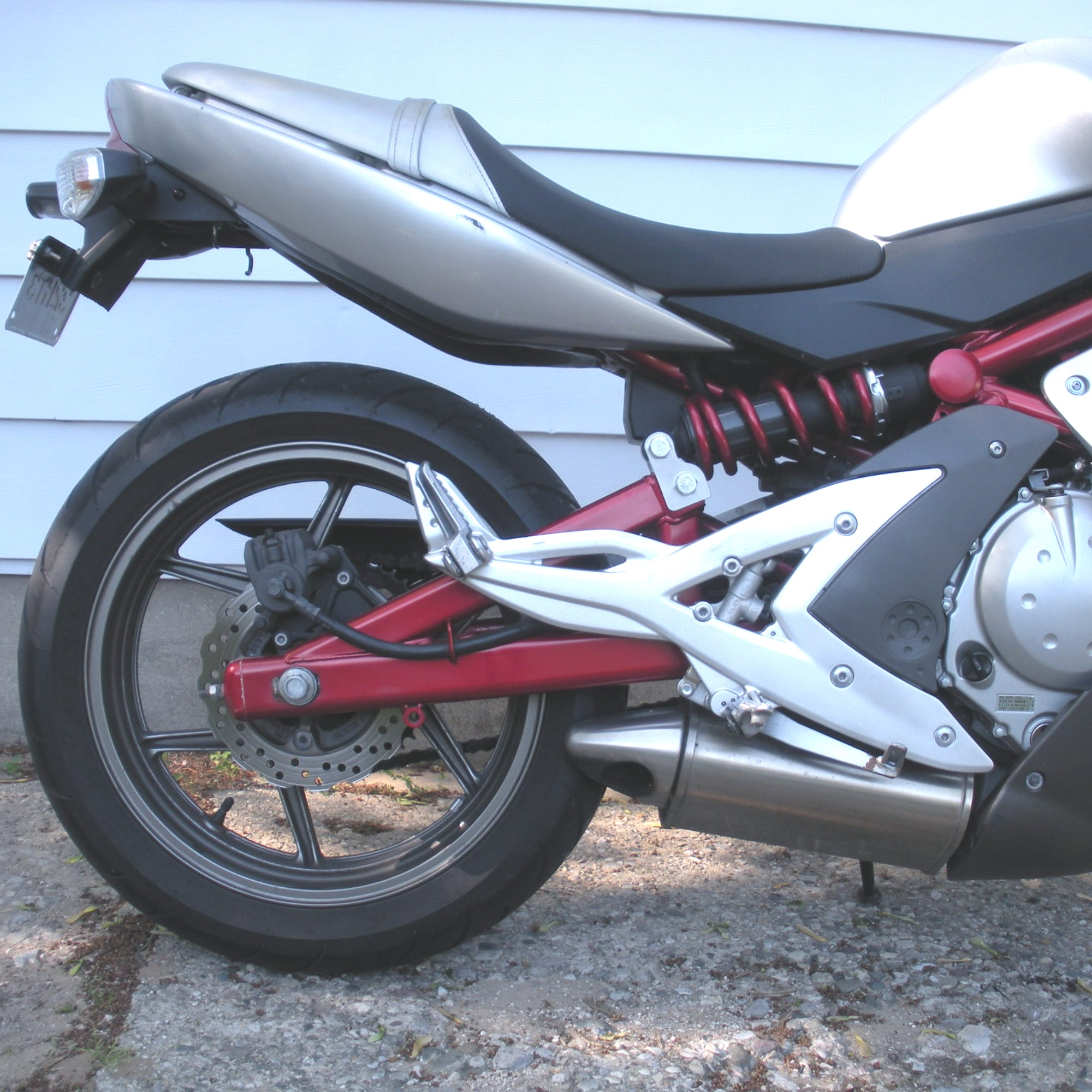 Kawasaki ER-6F Lowering Links | 2012-2016 | Adjustable Seat Height